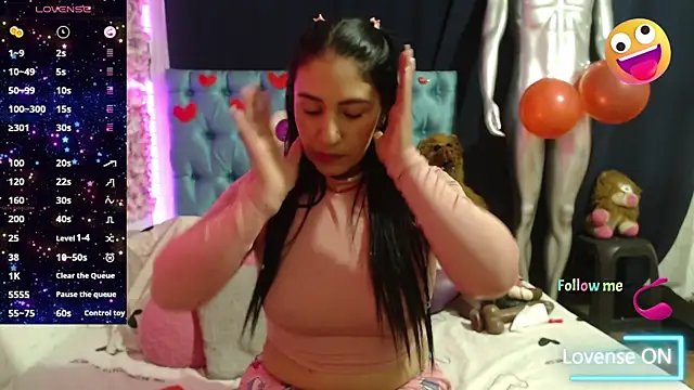Snapshot of Cristal_cherry chatting on March 21, 2:18 am Cristal cherry online show from March 21, 2:18 am