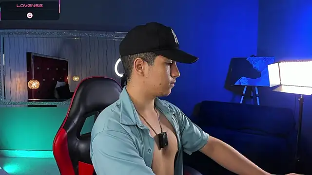 Brat  online show from March 18, 4:59 am