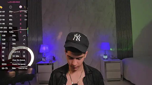 Brat  online show from April 10, 4:23 pm