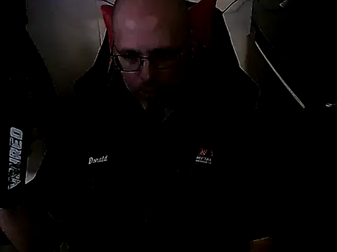 KrazyLegz online show from October 9, 11:14 pm