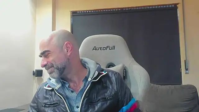 Bicopflirt online show from March 10, 3:50 pm