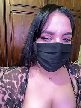 Snapshot of AMBER_SEXY99 chatting on December 21, 12:31 am AMBER SEXY99 online show from December 21, 12:31 am