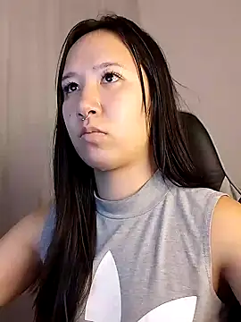 Japabaixinha online show from February 17, 8:19 am