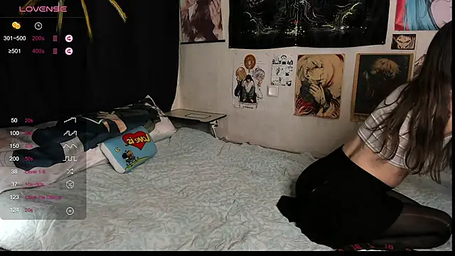 Snapshot of Lori_Foxy chatting on December 20, 6:13 pm Lori Foxy online show from December 20, 6:13 pm