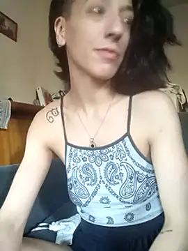 Snapshot of gala2 chatting on January 12, 9:40 pm gala2 online show from January 12, 9:40 pm