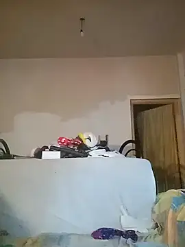 Snapshot of gala2 chatting on February 11, 6:55 pm gala2 online show from February 11, 6:55 pm