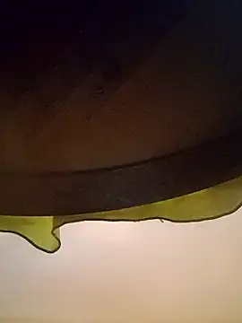 Snapshot of gala2 chatting on February 14, 12:36 pm gala2 online show from February 14, 12:36 pm