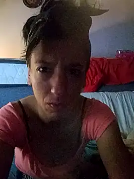 Snapshot of gala2 chatting on March 11, 6:53 am gala2 online show from March 11, 6:53 am