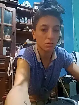 Snapshot of gala2 chatting on March 18, 1:09 pm gala2 online show from March 18, 1:09 pm