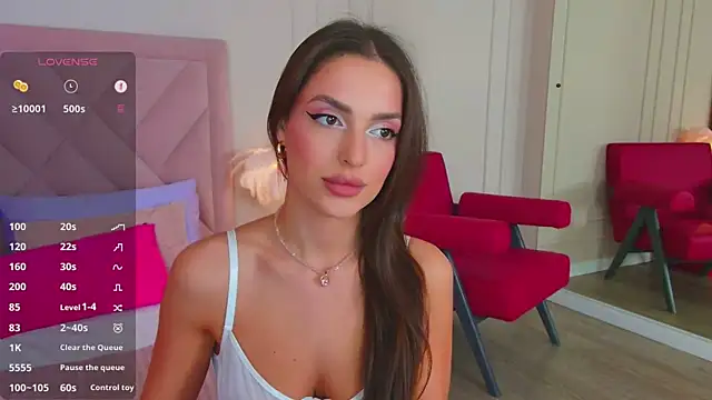 Snapshot of BellaHalles chatting on March 22, 8:40 am BellaHalles online show from March 22, 8:40 am