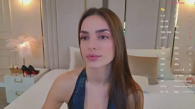 BellaHalles online show from April 25, 6:16 am