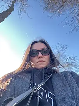 Snapshot of Jinna_milli chatting on March 7, 12:45 pm Jinna milli online show from March 7, 12:45 pm