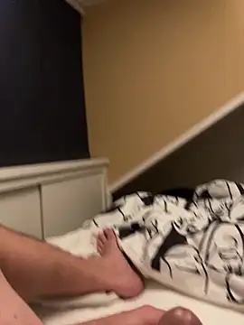 LivingLegend1978 online show from November 10, 11:04 pm