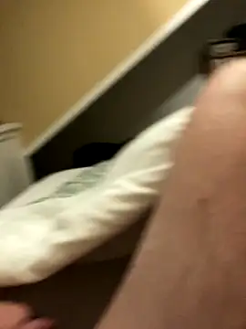 LivingLegend1978 online show from December 1, 11:10 pm