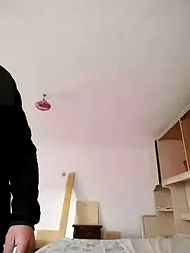 Snapshot of LOREDAN1 chatting on December 27, 1:18 pm LOREDAN1 online show from December 27, 1:18 pm