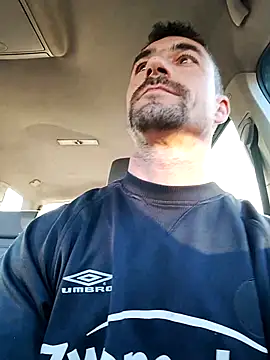 Snapshot of LOREDAN1 chatting on February 24, 2:37 pm LOREDAN1 online show from February 24, 2:37 pm