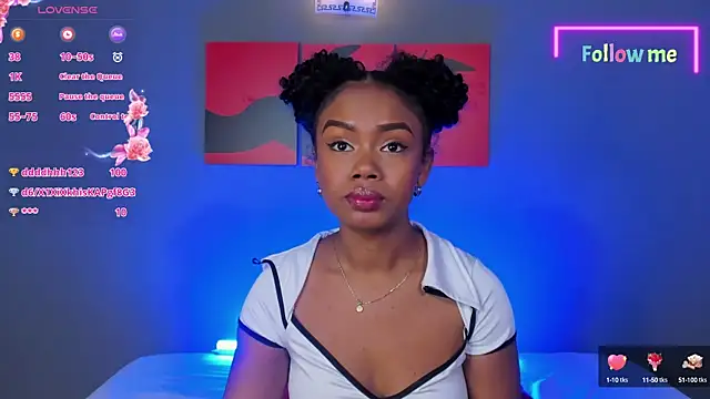 EmmaSmith06 online show from December 20, 8:12 pm