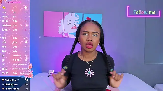 EmmaSmith06 online show from January 25, 8:21 pm