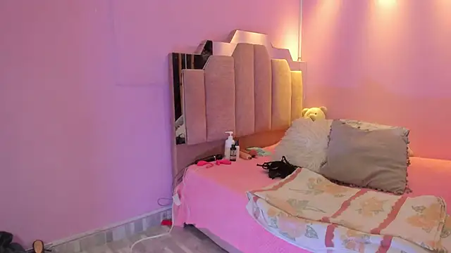 LoveQueen2 online show from December 2, 12:21 pm