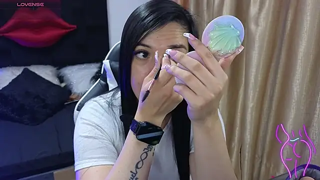 Majuu   online show from December 5, 11:52 am