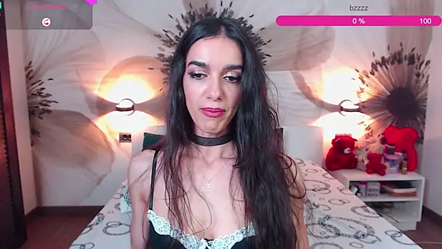 KatherineBisou online show from June 14, 7:16 pm