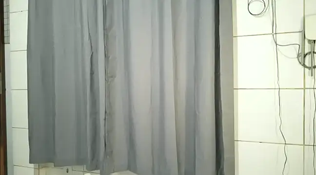 Snapshot of bombomepimenta chatting on December 27, 10:16 pm bombomepimenta online show from December 27, 10:16 pm