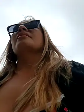 Afroditecash online show from February 11, 8:20 pm