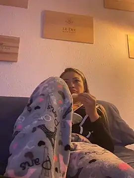 Afroditecash online show from February 18, 6:37 pm