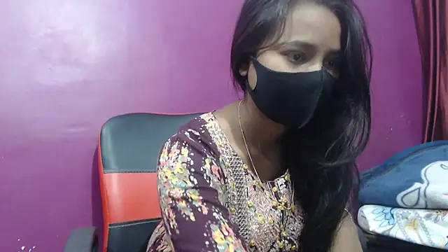 Snapshot of wildbabes chatting on December 3, 12:38 pm wildbabes online show from December 3, 12:38 pm