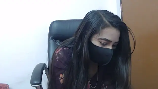 Snapshot of wildbabes chatting on January 25, 5:51 pm wildbabes online show from January 25, 5:51 pm