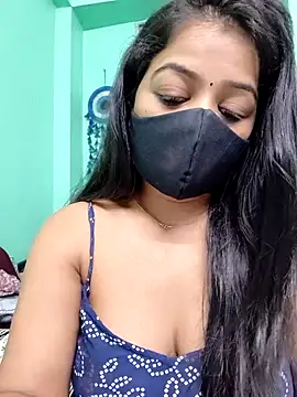 Monalisa Singh online show from May 5, 5:21 pm
