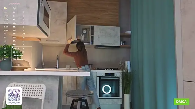 DonnaBurkee online show from March 5, 4:08 am