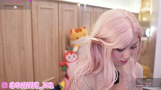 Sonnie  online show from January 7, 2:41 pm