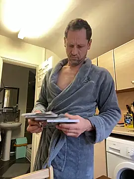 Yourhotboy 42 online show from December 5, 2:25 pm