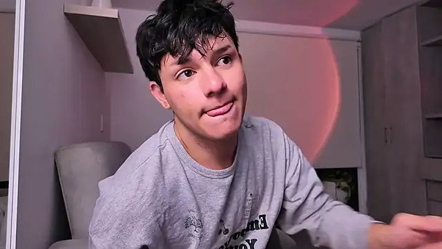 Alexxblue online show from April 21, 4:08 am