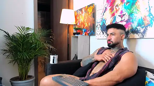 naugthy dominant online show from November 30, 9:02 am