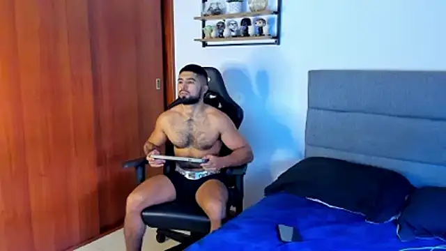 ethaanjones online show from December 15, 2:32 pm