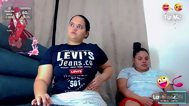 brunnette hot online show from December 23, 10:35 am