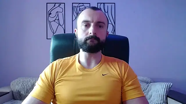 brindlefly6969 online show from March 13, 11:19 am