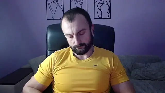 brindlefly6969 online show from November 27, 11:56 am