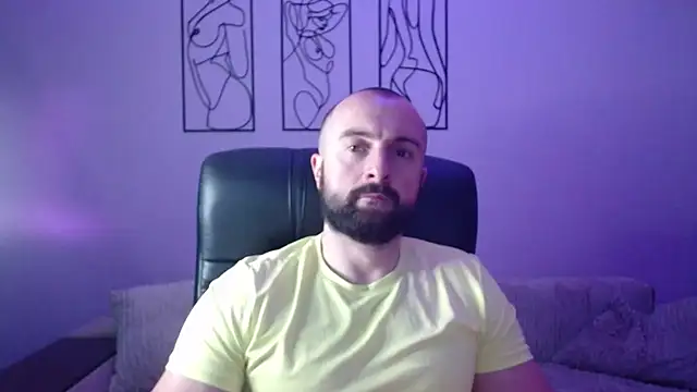 brindlefly6969 online show from December 2, 11:48 am