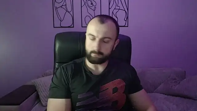 brindlefly6969 online show from December 17, 11:27 am