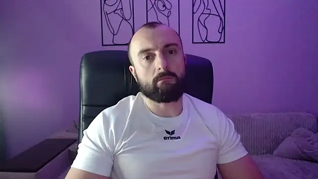 brindlefly6969 online show from January 9, 2:09 pm