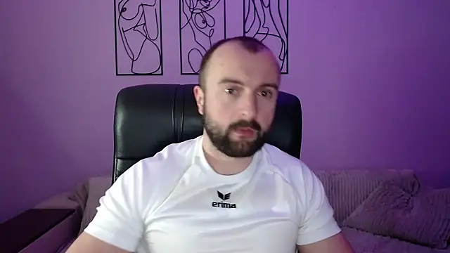 brindlefly6969 online show from January 16, 11:36 am