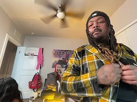 4EVAGLACIERS online show from April 8, 5:18 am