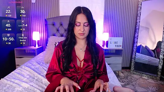 isabella smith  online show from February 11, 4:56 pm