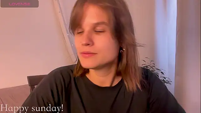 Your Hand In mine online show from April 26, 6:38 pm