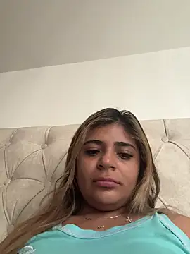 Snapshot of pamell_col chatting on October 28, 12:41 pm pamell col online show from October 28, 12:41 pm