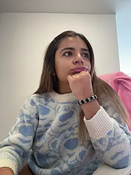 Snapshot of pamell_col chatting on February 25, 2:48 pm pamell col online show from February 25, 2:48 pm