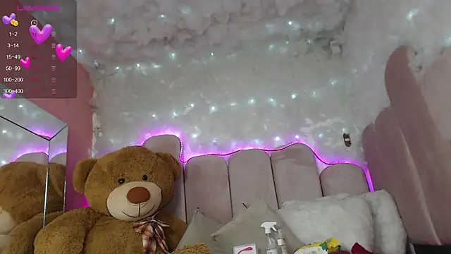 puca ebony online show from February 11, 5:07 pm